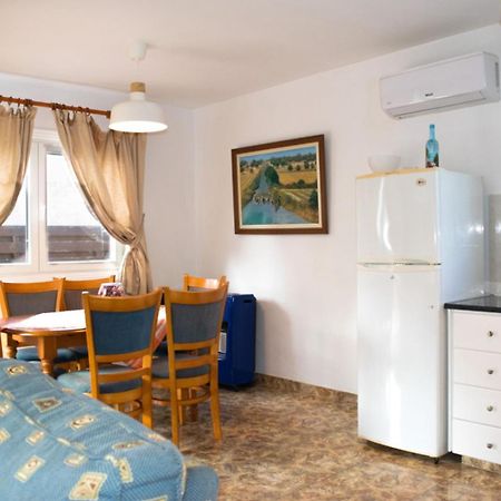 Merika Complex 1 Hou.32 Larnaca Extérieur photo